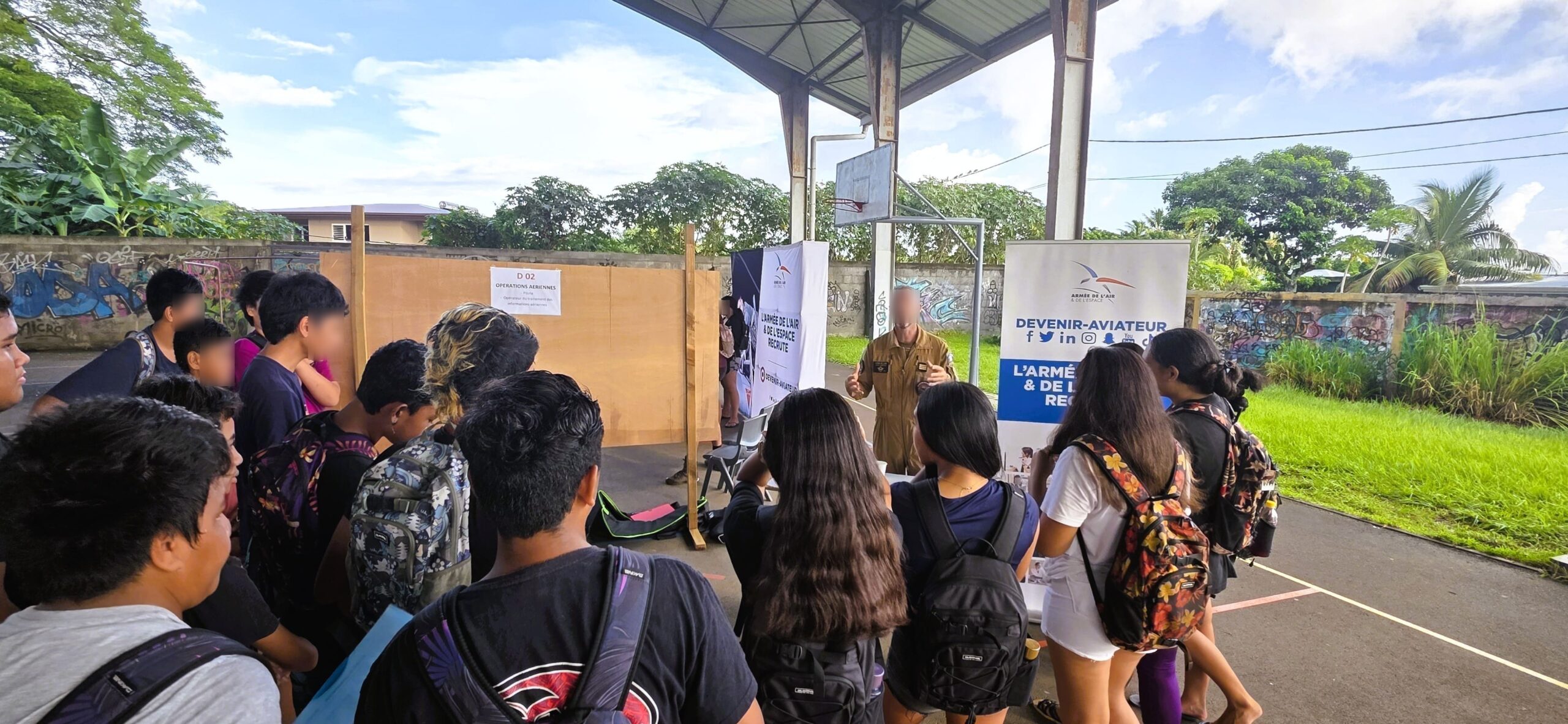Forum des Métiers de l’Air et de l’Espace au collège de Mahina.